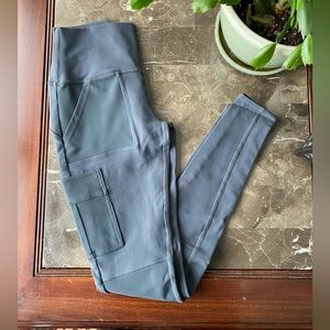 Alo Cargo Leggings